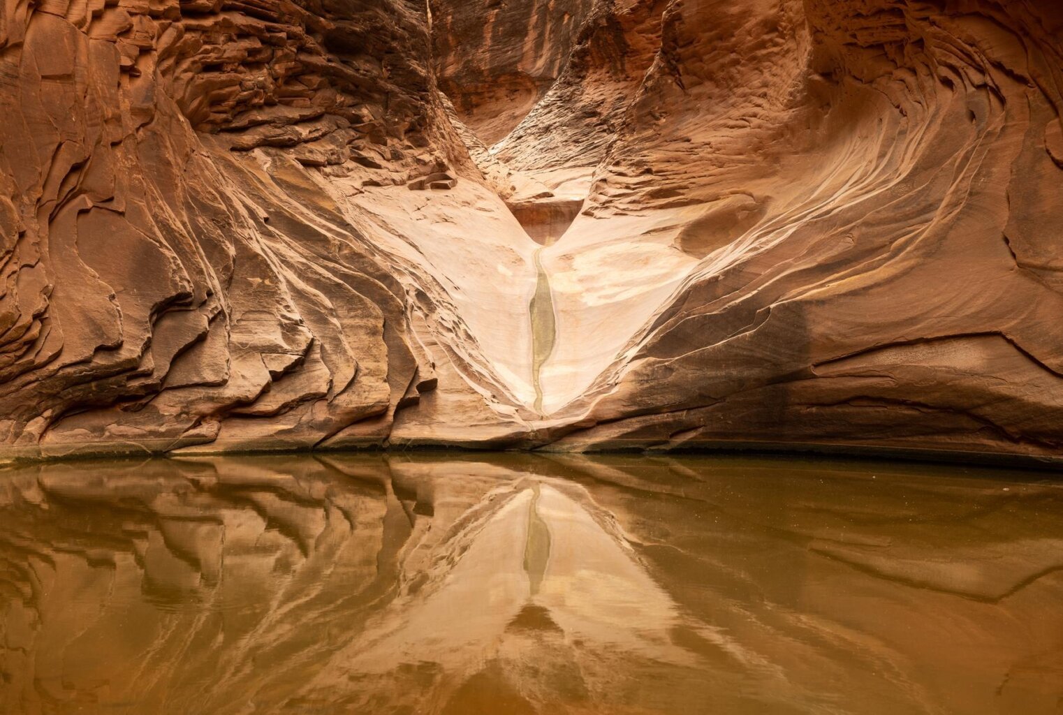Reflections in a side canyon of Grand Canyon